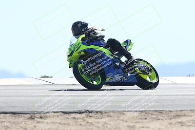 media/Nov-02-2025-CVMA (Sun) [[337aff29ab]]/Race 5-Amateur Formula Middleweight/